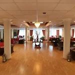 Forest Park Hotel 4*