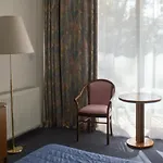 Forest Park Hotel