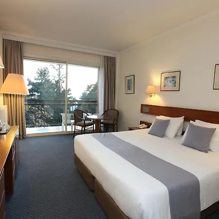 Forest Park Hotel 4*