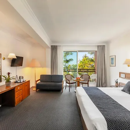 Forest Park Hotel 4*