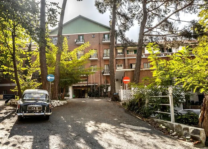 Forest Park Ξενοδοχείο