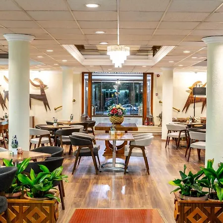 Hotel Forest Park 4*