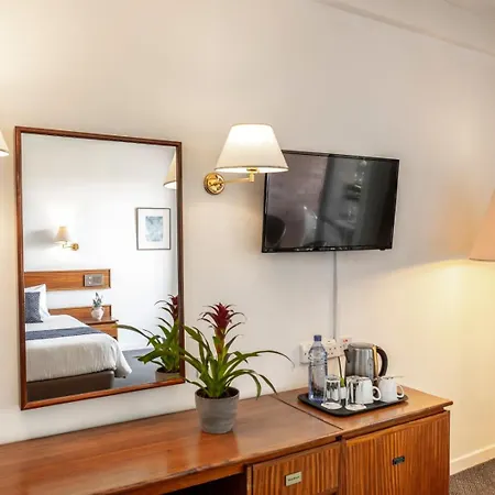 فندق Forest Park