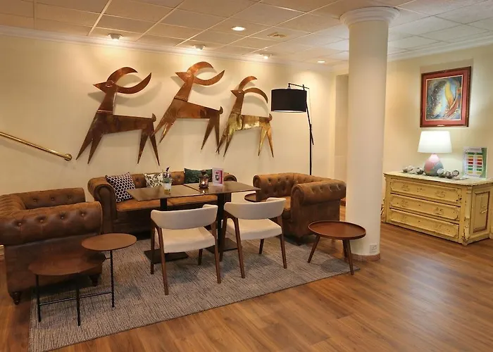 Hotel Forest Park 4*