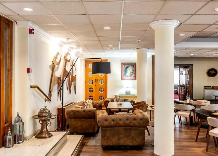 Hotel Forest Park 4*