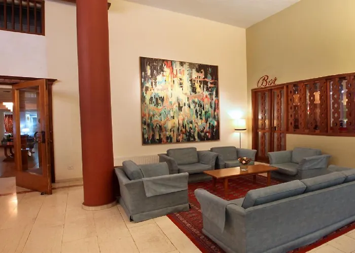 Forest Park Hotell Platres